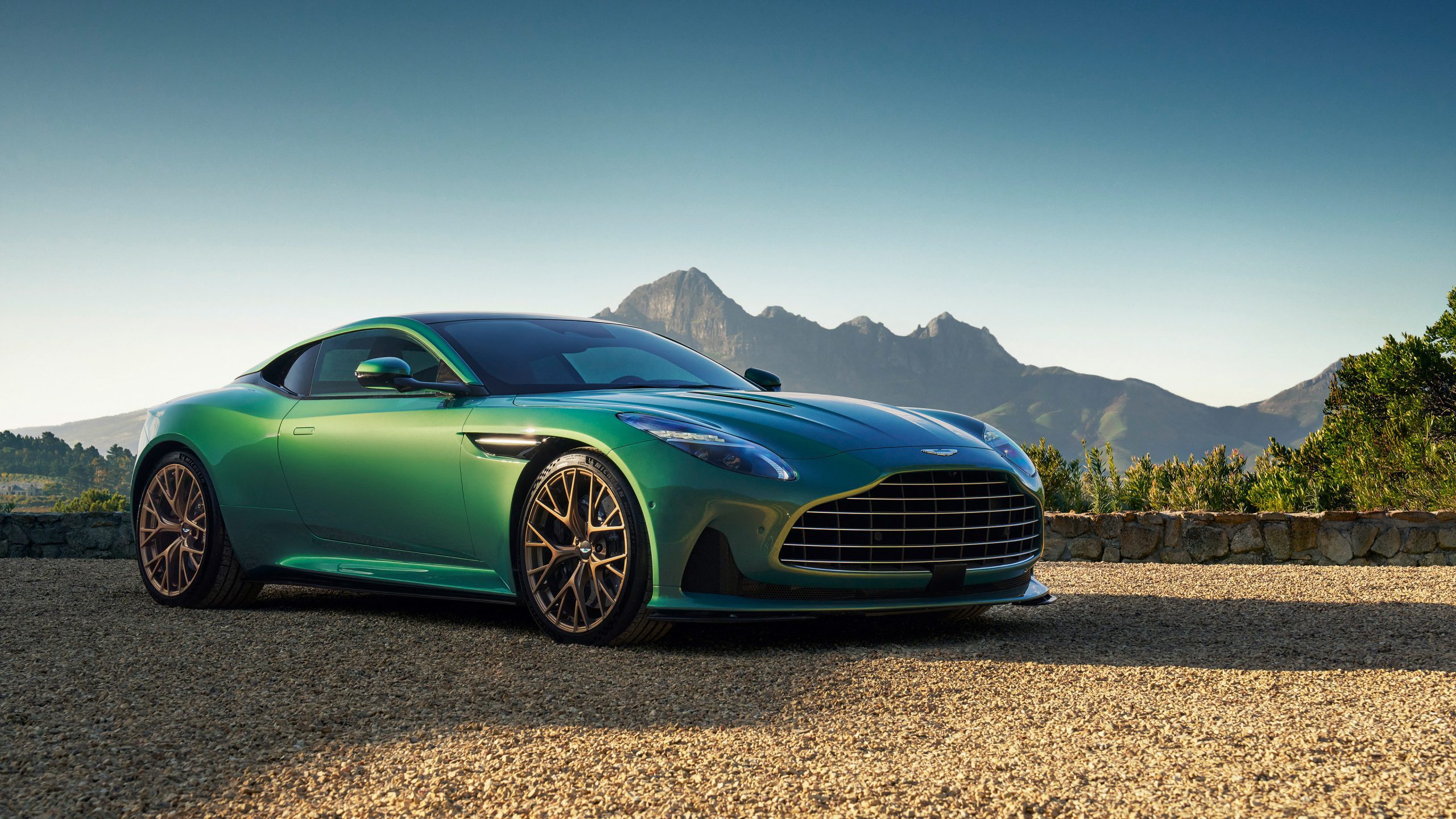 DB12